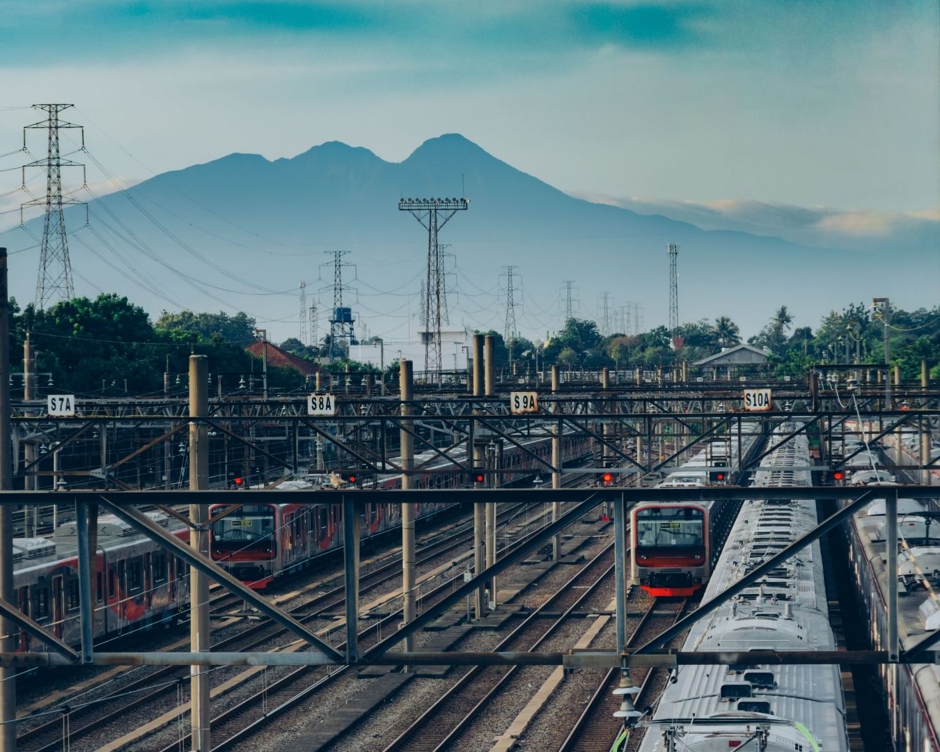 Stasiun Depok.jpg